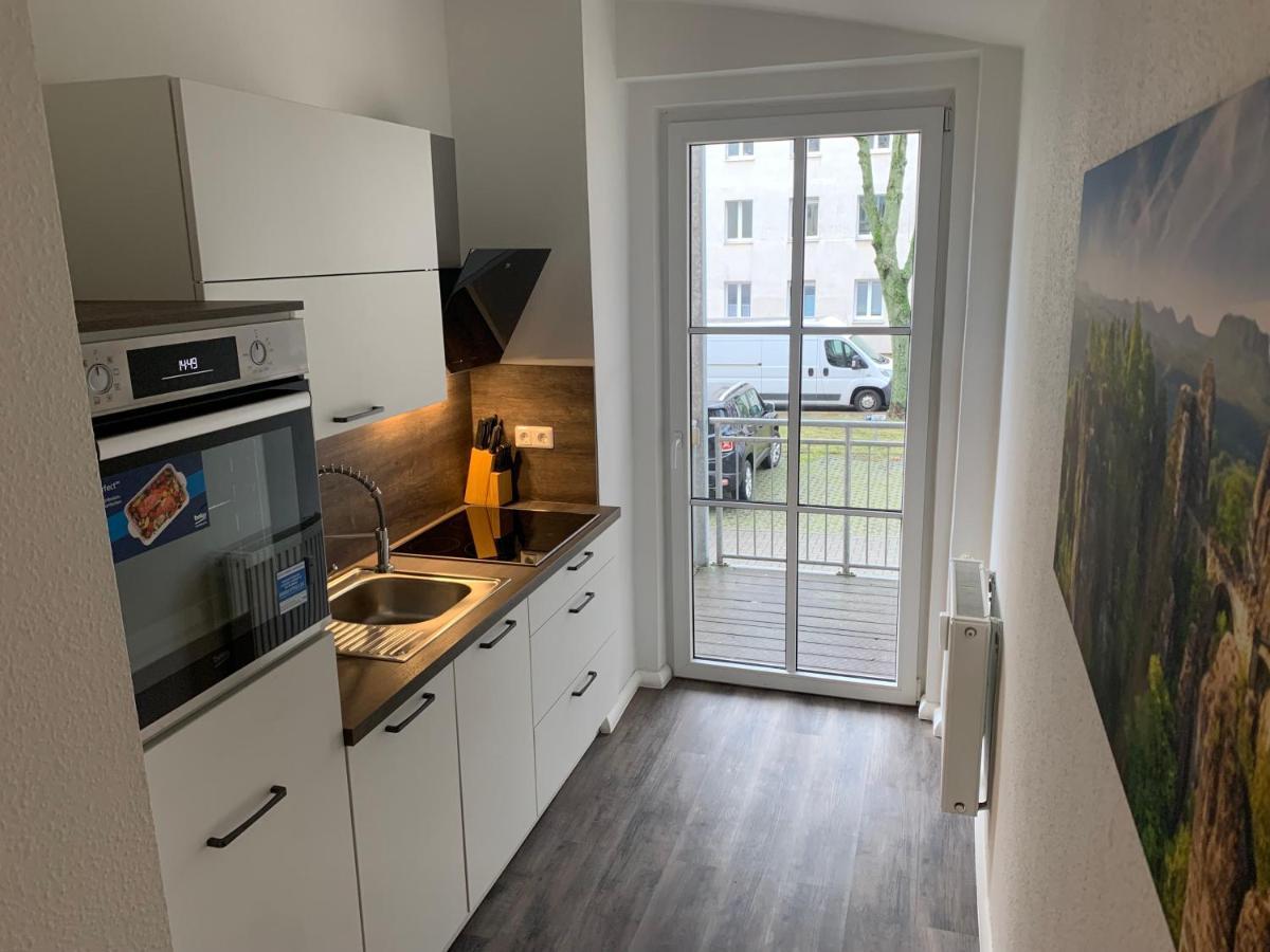 40 Qm Appartment Parkplatz, Balkon,Netflix, Prime Chemnitz Exterior photo